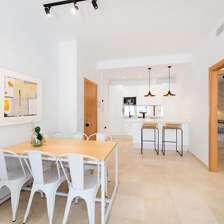 Marbella Orange Square Apartment Bagian luar foto