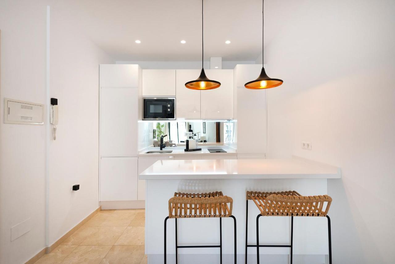 Marbella Orange Square Apartment Bagian luar foto