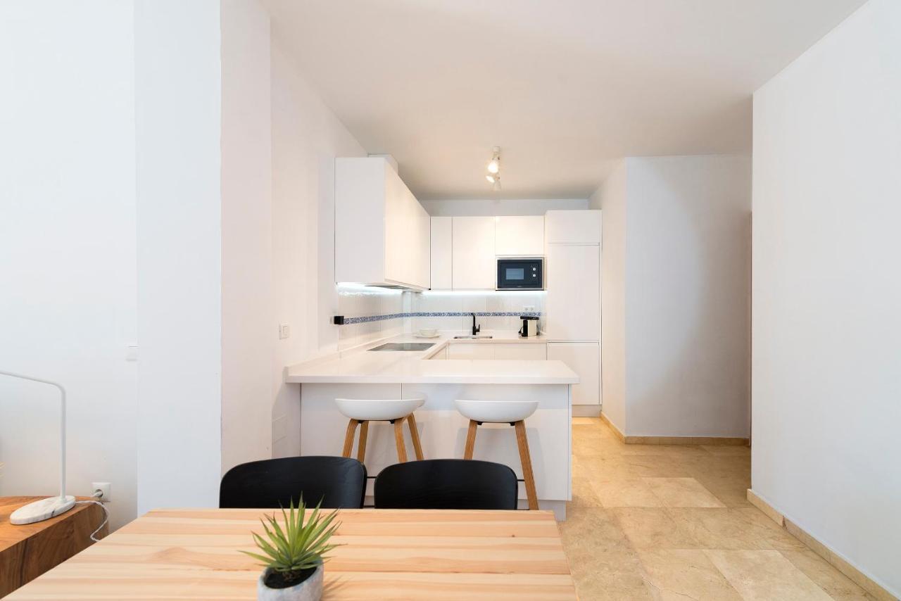 Marbella Orange Square Apartment Bagian luar foto