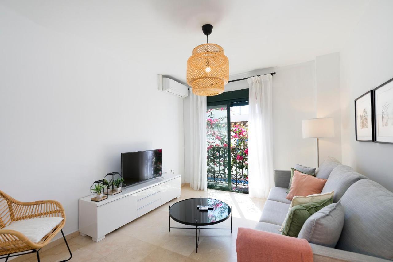 Marbella Orange Square Apartment Bagian luar foto