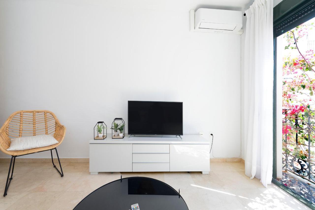 Marbella Orange Square Apartment Bagian luar foto