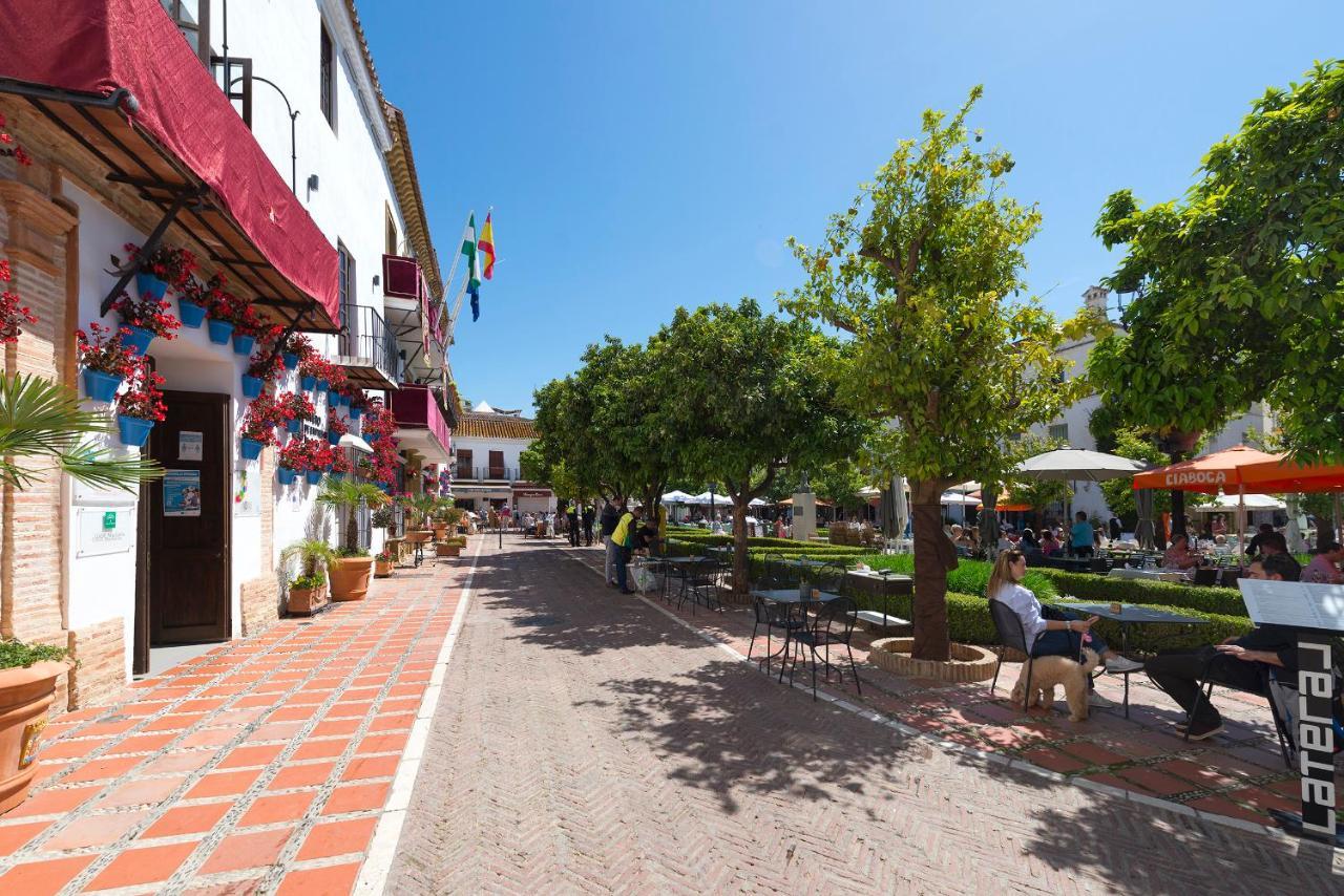 Marbella Orange Square Apartment Bagian luar foto